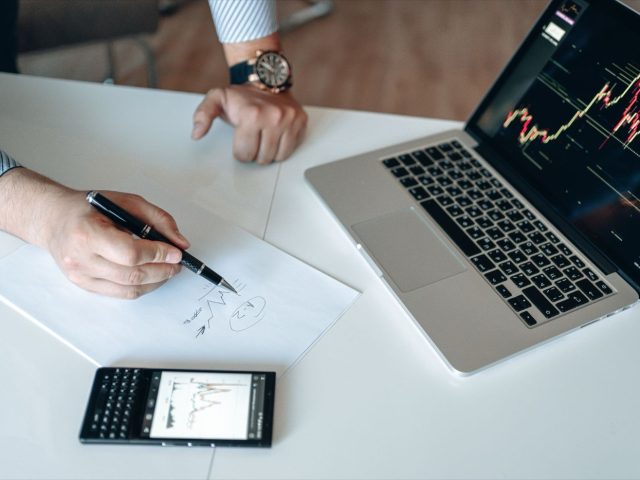 Avis DEGIRO : courtier low-cost, expérience utilisateur