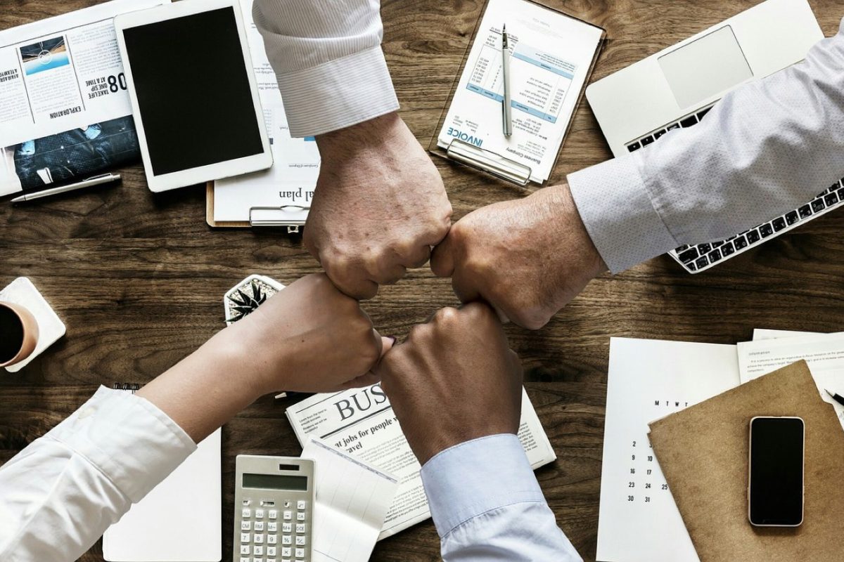 Diversifier un portefeuille avec des ETF : principes et méthode