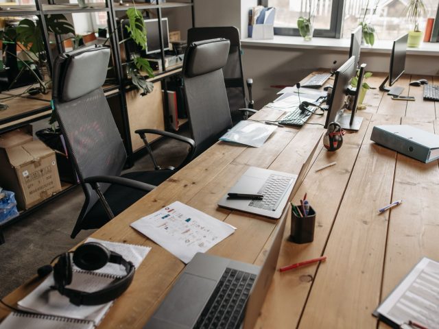 Anticiper l&rsquo;augmentation des coûts liés à la taxe SEC pour optimiser vos investissements