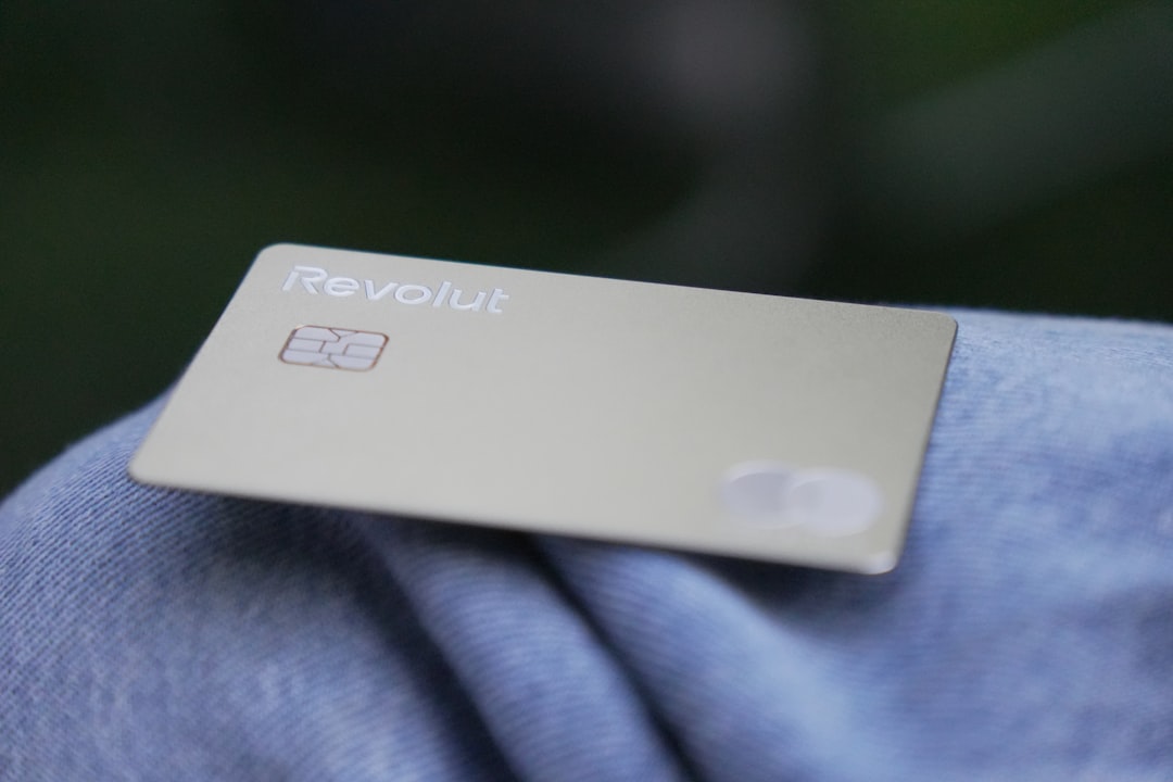 Trading 212 ou Revolut : quel service pour acheter des actions